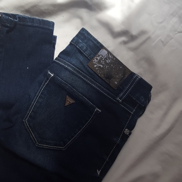 *GUESS JEANS NWOT - Picture 2 of 6